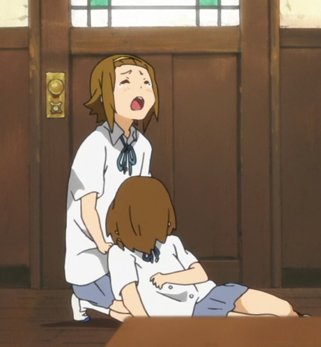 JebusMatoi's tweet image. Good morning, Yui gang! Yesterday was definitely a surprise, but surely another big celebrity death can't happen two days in a row...right?? Have a great day!