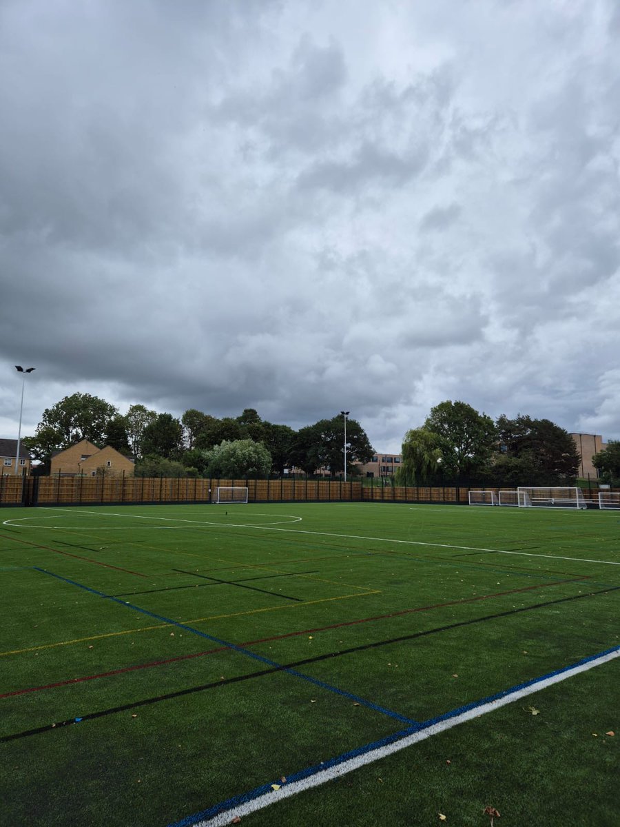 PST_Sport's tweet image. Another world-class pitch delivered 💪
Full-size ATP certified to FIFA Quality Pro & World Rugby at @guiseleyschool in West Yorkshire. Complete turnkey solution. The new pitch will support football & rugby, providing both school & wider community with a state-of-the-art facility.