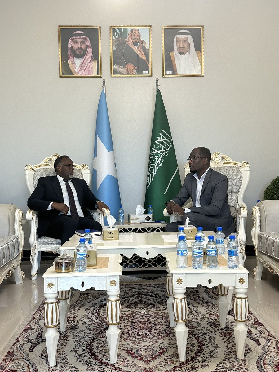 Met with the Saudi Ambassador to the Federal Republic of Somalia, Amb. Ahmed bin Mohammed Al-Mawlid to discuss matters of investment promotion &amp; facilitation.

We also exchanged views on our bilateral economic coop to boost our shared, long standing trade, investment relations.