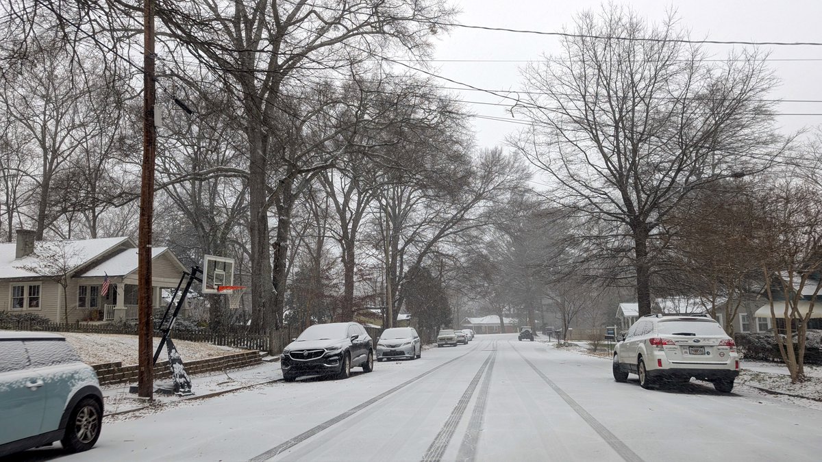 JoshGreen1234's tweet image. crazy to think #AtlantaGA looked like this 6 months ago.