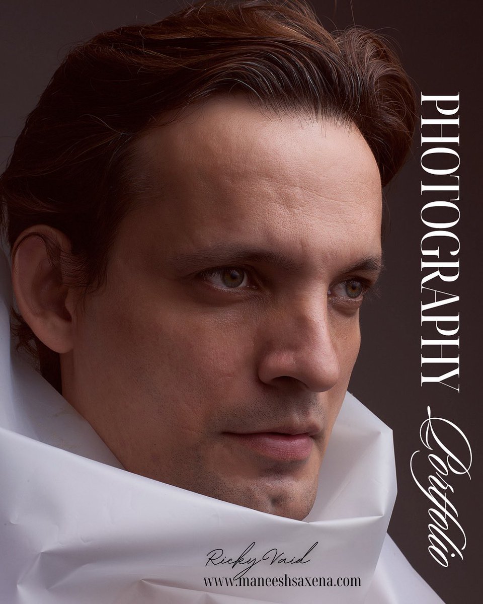 SaxenaM9's tweet image. The soft light effect on the model’s face is from diffused light by a softbox, and this often looks quite good in headshots. #ManeeshSaxenaPhotography #softboxphotography #softbox #profoto #headshot #PhotographyLighting