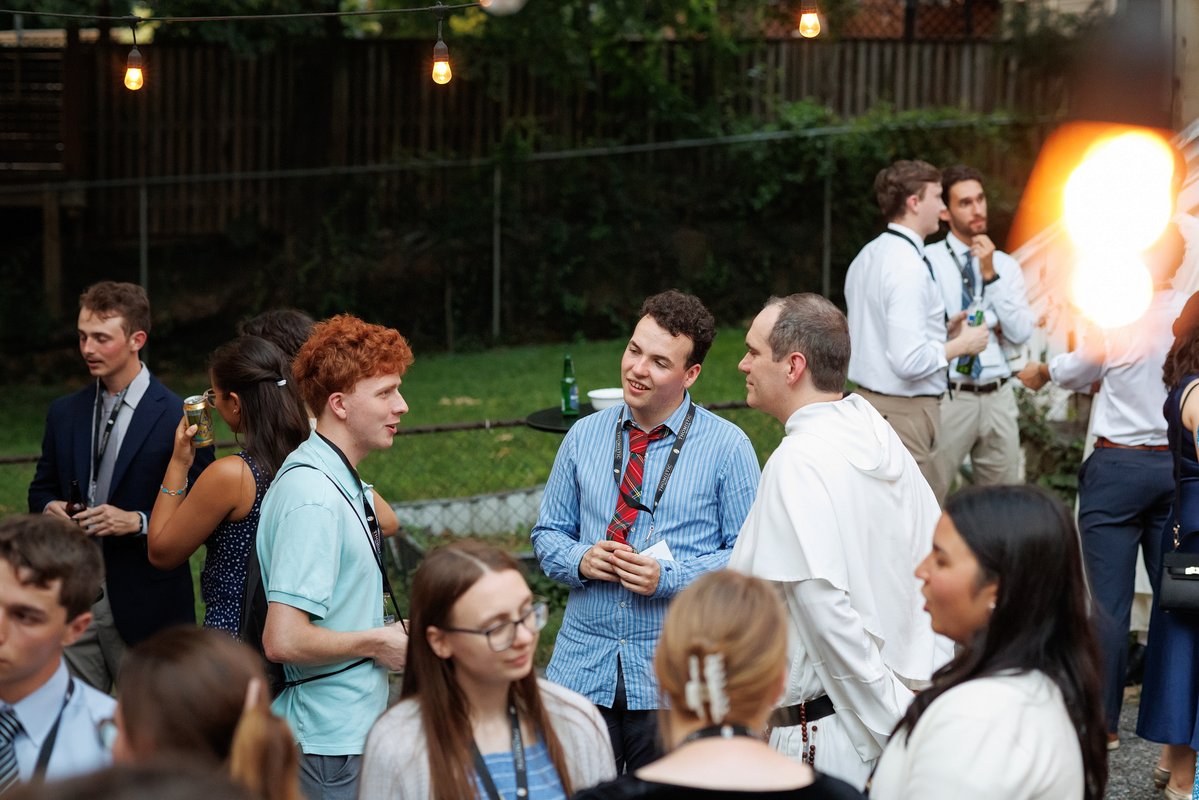ThomisticInst's tweet image. Veritas 2025: Ascending the Heights of Wisdom. 

Every year, we bring our student leaders together to Washington, D.C. for formative talks, strategy sessions, and spiritual enrichment! Enjoy these highlights from our student leadership portion. 

#ThomisticInstitute…