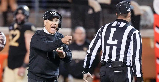 TennisWrld's tweet image. Beyond grateful to have this bum out of the ACC, even though he’s been a non factor for several years. By far one of the whiniest coaches.