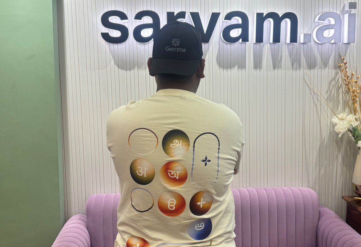 kurianbenoy2's tweet image. 🔥 Our merch is just as fabulous as our models.