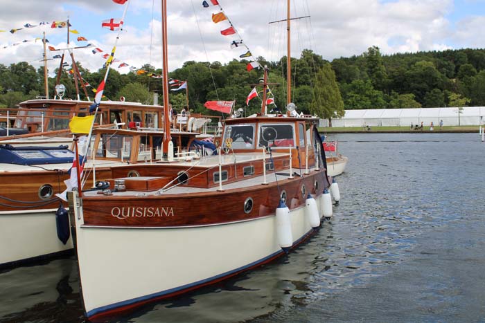 Trad Boat Festival Salutes Dunkirk with River Spectacle -  henleyherald.com/2025/07/23/tra…