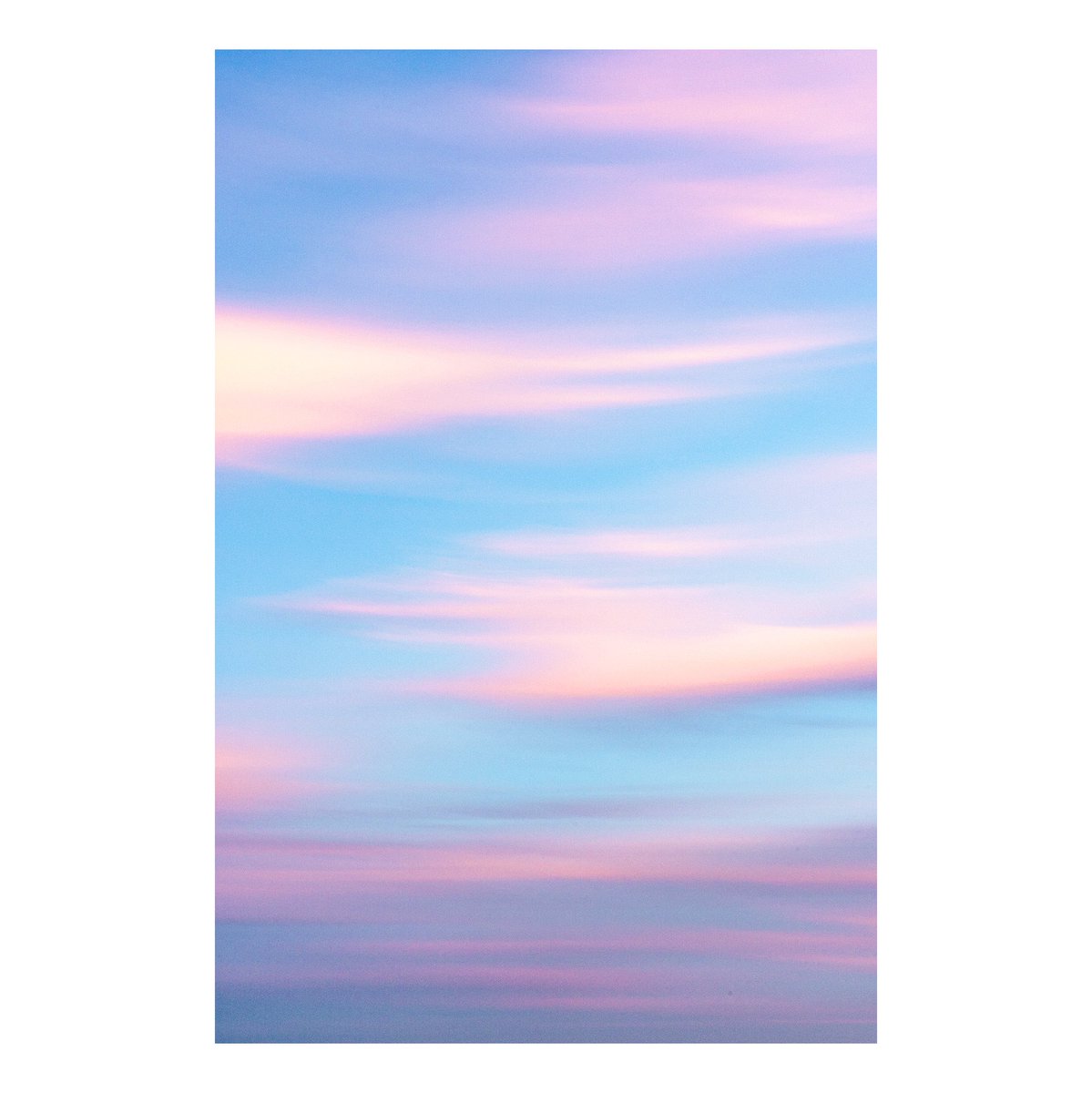 _90884's tweet image. 空はまだ、やさしかった