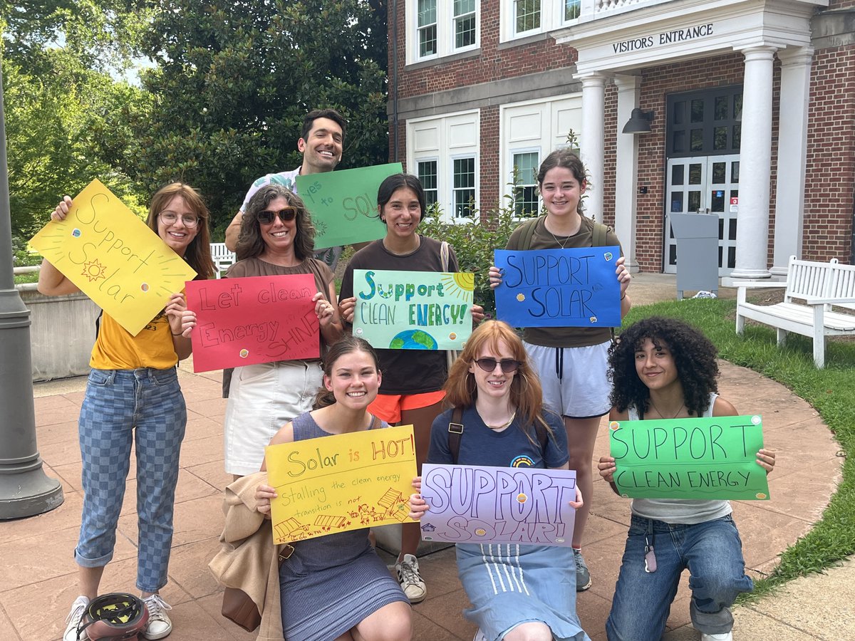 c3climate's tweet image. It's a new a day for solar in Albemarle! ☀️ Last week, the County has passed its long-awaited solar ordinance! To every resident who showed up, spoke out, made a sign, shared an email, or simply stayed curious: you made this possible.
Learn more:
🔗theclimatecollaborative.org/c3-blog/anewda…