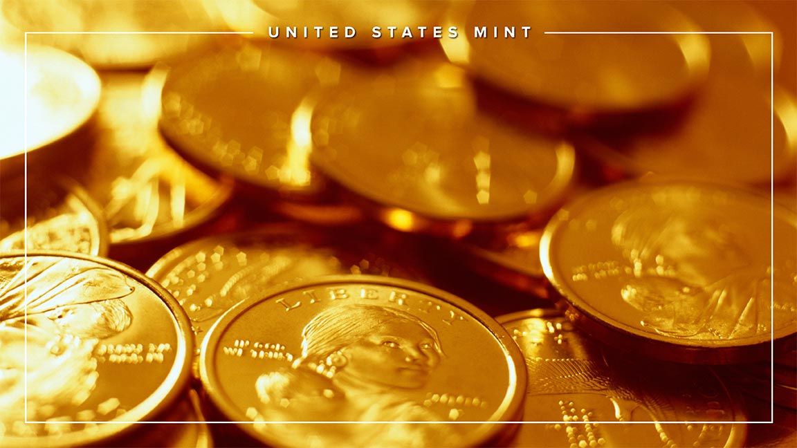 usmint's tweet image. 🚀 On July 23, 1999, twelve 22-karat gold #Sacagawea Golden Dollars flew on the Space Shuttle Columbia! The mission was led by Eileen Collins, the first woman ever to command a space ship. @NASAhistory @airandspace @WomenNASA @womenshistory
