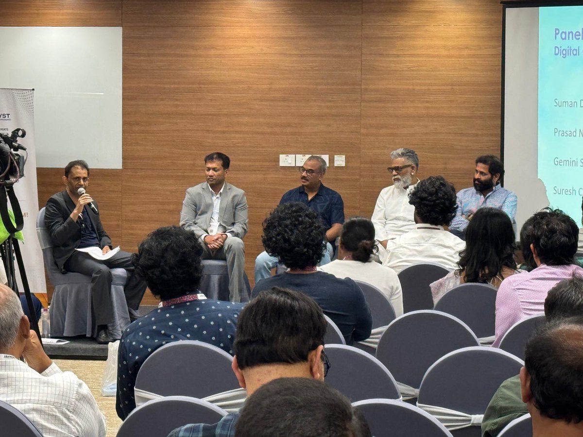 DirAyodhyakumar's tweet photo. Had a great time creating and moderating a session at Apta Katalyst on OTT and digital filmmaking trends
Big thanks to our amazing panel: 🎙️ Allu Bobby – Aha TV 🎙️ Prasad Nimmakayala – VP, Telugu Movies, Zee Studios 🎙️ Suresh Chilmakurthy – CAP8 Investments 🎙️Rudra-journalist https://t.co/X9ZWMsktKA
