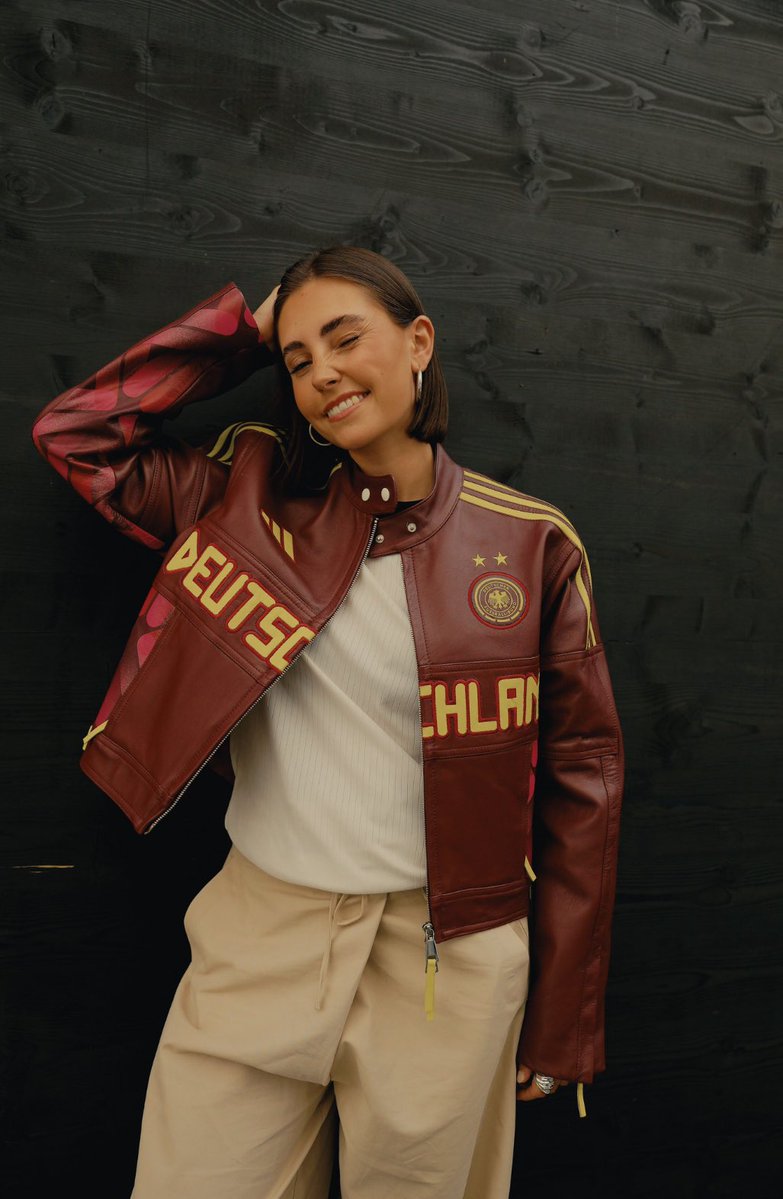 paulalerinm's tweet image. Qué pasada, @adidas @adidasfootball.

😍😍😍😍😍😍😍😍😍