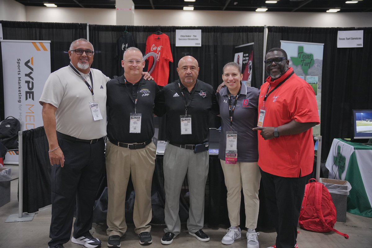 ChipBaker19's tweet image. We had a great time at The Path for Coaches- Mentoring author meet up at @THSCAcoaches Clinic! We have been getting amazing feedback from those that have read it so far. @ajacinto3 @coachsemler @coachrod91 @retorres70 @dhs_coacho @coachprejean1
#thepathforcoaches #gogetit