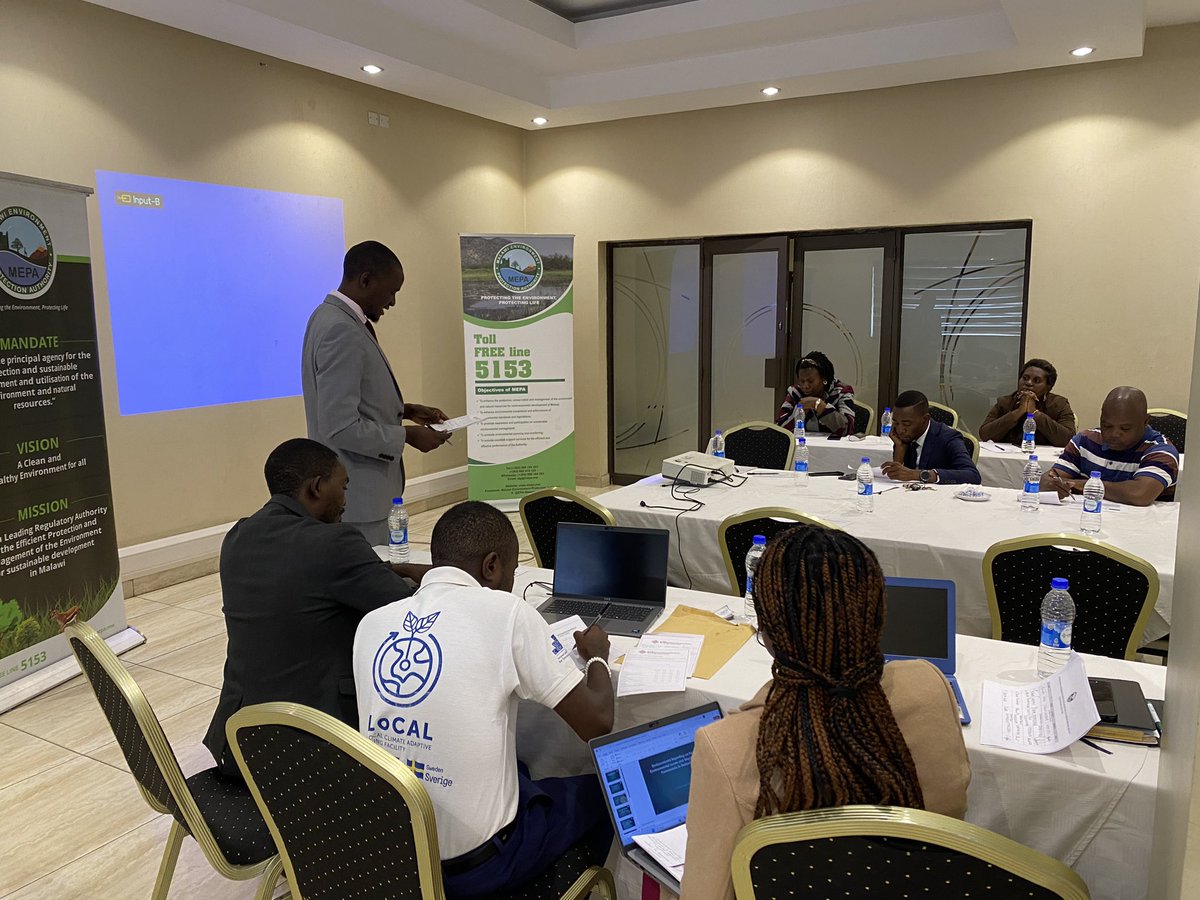 Today, 23rd July, 2025, the Malawi Environment Protection Authority (MEPA), held a one-day capacity building and orientation workshop for editors and journalists in Blantyre.
#saynotothinplastics
#mepa
#journalists
#editors
#environment