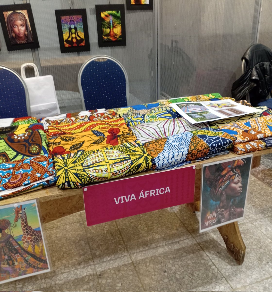 martin_rorra's tweet image. Con la presencia del Intendente Mario Bergara, en el marco del mes de la afrodescendencia, hoy se inauguró la Expo Macamba.
Feria de emprendimientos y artistas que promueven la cultura y la identidad afro.
23, 24 y 25 de julio en el atrio de la Intendencia.