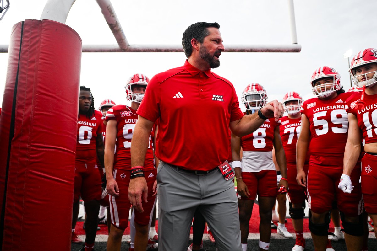 GrahamHall's tweet image. The Sun Belt's Coach of the Year in 2024, Lousiana's @michaeldes1, acknowledges his rise in the profession may not have happened without Billy Napier's support and encouragement.
'A lot of coaches have impacted me and helped me, but none more than him...I think the world of…