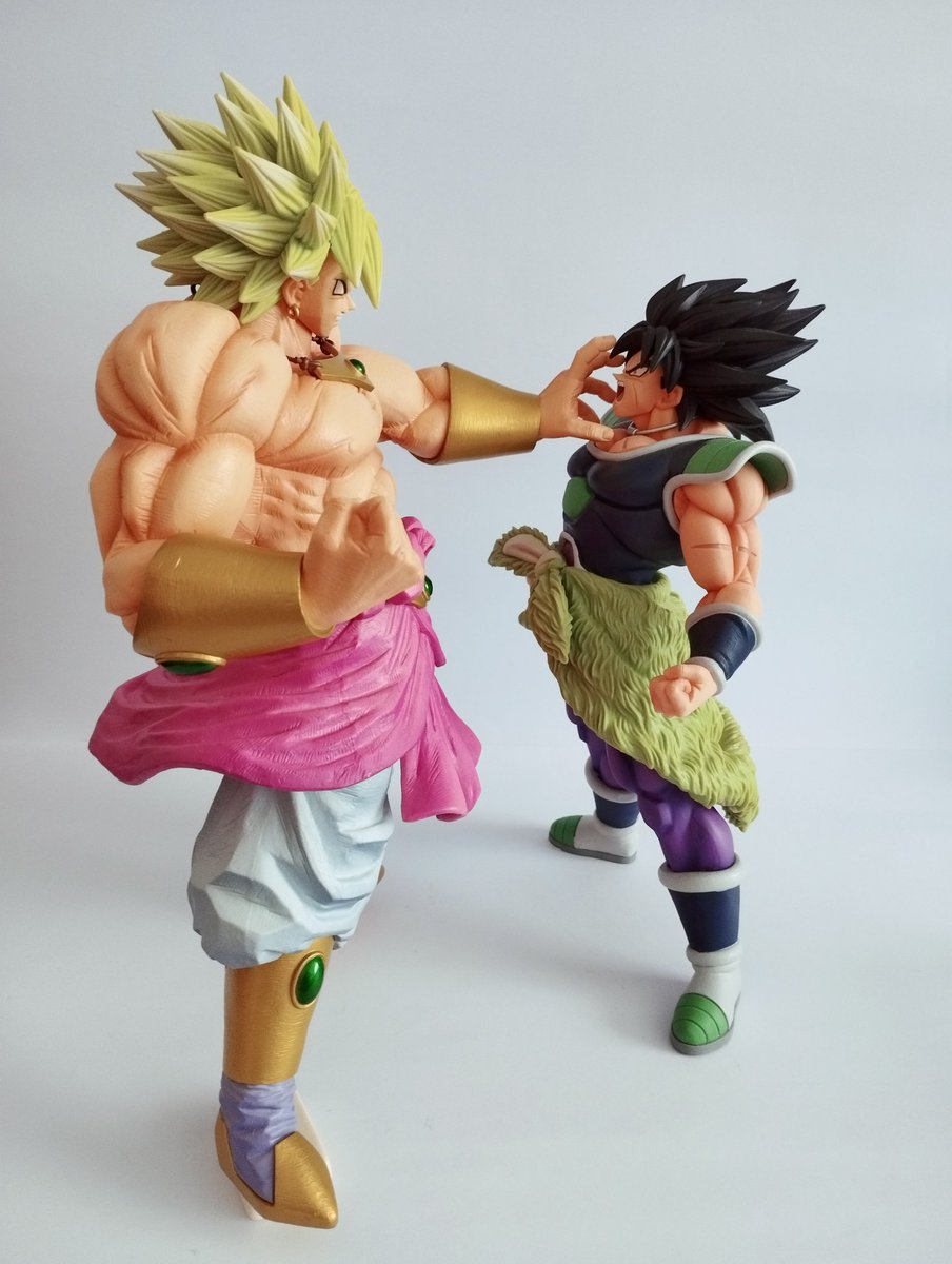 MrRO80T's tweet image. Broly Z eats Crybaby Super Broly
