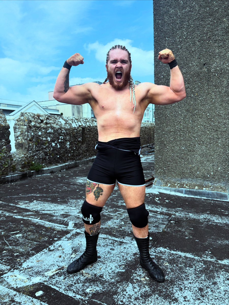 CurtAtlas's tweet image. TERRORISING TENBY
📸 - @Welsh_Wrestling
#welsh #welshwrestling #cymraeg #prowrestler #professıonalwrestling