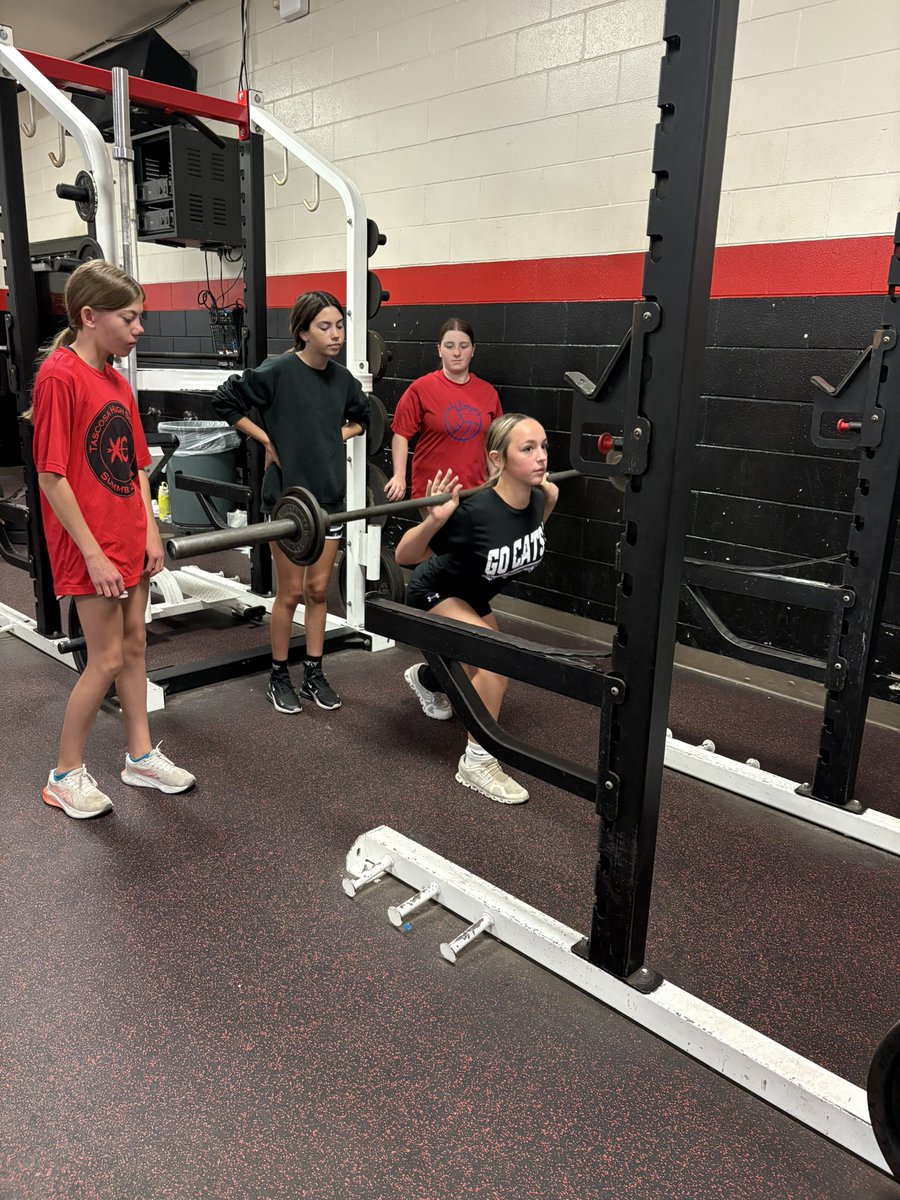 Andrea Edwards (@fluhmanandreatx) on Twitter photo Diamond Challenge 2025 Day 3οΈβ£ Session 1οΈβ£
βTeam spirit is knowing & living the belief that what a group of people can accomplish together is much larger, far greater, & will exceed that which an individual can accomplish alone.β
- D. Arias
#pressuremakesdiamonds π
<a href="/THS_FB/">Tascosa Football</a> Diamond Challenge 2025 Day 3οΈβ£ Session 1οΈβ£
βTeam spirit is knowing & living the belief that what a group of people can accomplish together is much larger, far greater, & will exceed that which an individual can accomplish alone.β
- D. Arias
#pressuremakesdiamonds π
<a href="/THS_FB/">Tascosa Football</a>