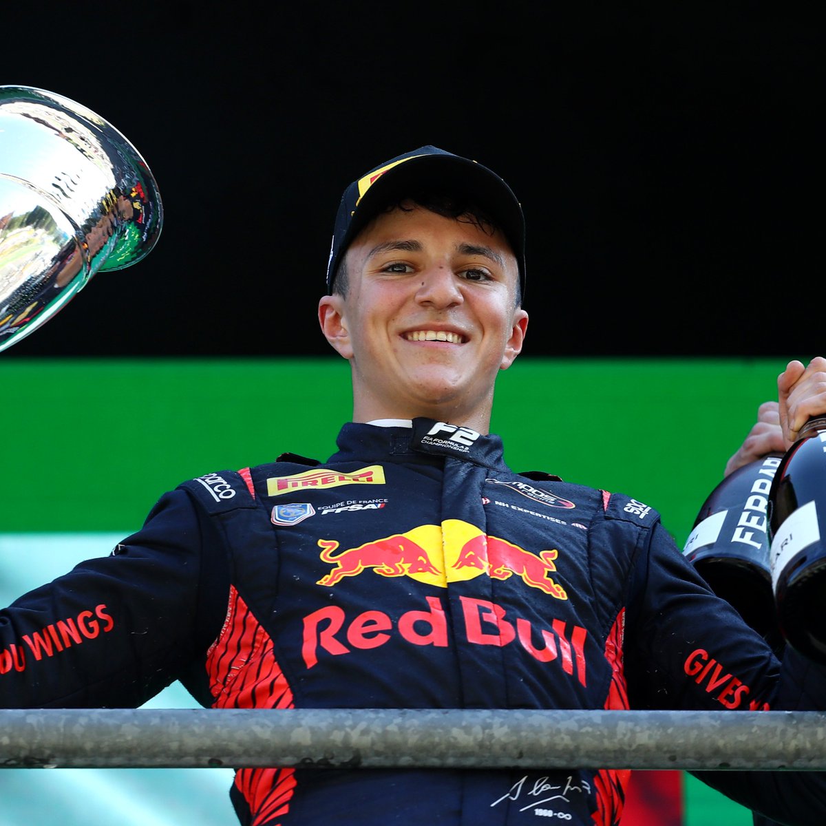 Formula2's tweet image. A throwback to 2022... and 2024 🤩
The current @visacashapprb drivers, Liam Lawson and Isack Hadjar, have both won in Formula 2 at Spa 💪
#F2 #BelgianGP