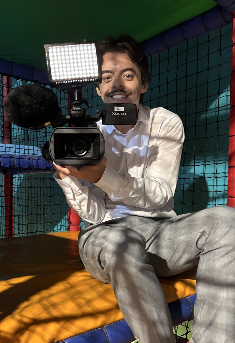 aaron__mayhew's tweet image. Morning: Crawling around a soft play centre with my camera 🛝
Afternoon: Filming where a suspected unexploded bomb has been found in Norwich.
Another normal day working in local news!