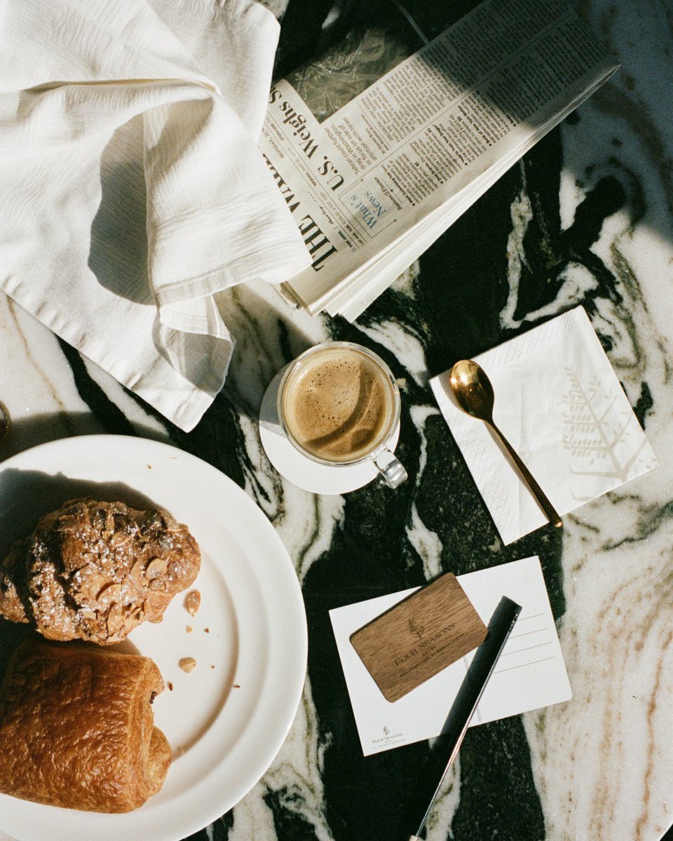 We always have that card on us.
#FourSeasons