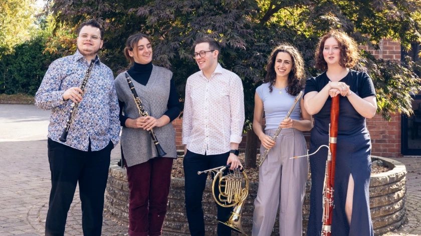 CrossEyedPiano's tweet image. ‘Forge your own individual path that’s based on what you love and makes you want to get out of bed in the morning’
Meet the Artist interview with Bute Wind Quintet
meettheartist.online/2025/07/23/but…