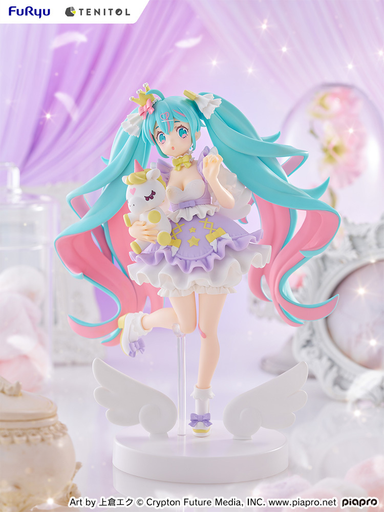furyu_hm's tweet image. \ 明日締切📢 /
『初音ミク 夢かわプリンセス ラベンダーver.』
予約締切は明日23:59まで✨
💜開発のこだわりはサイトをチェック💜
furyu-hm.com/products/tnl-s…
💜ご予約はコチラ!💜
#初音ミク
#フリュー #FURYU #TENITOL #FHM