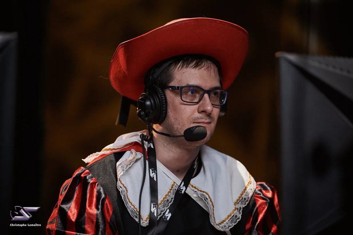 Get to know <a href="/Bouzny/">Bouzny</a> ! 

Son jeu: Kena:Bridge of Spirits ⚔️

Kena en 3 mots: Guide, Esprit, Combat
Pourquoi le speedrun? Grâce aux 1ères retransmissions des GDQ par LFR et BLR en 2017
Un conseil pour les nouveaux? Profitez de l'ambiance et allez discuter avec tout le monde! 
1/2