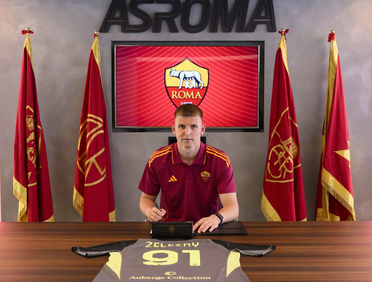 OfficialASRoma's tweet image. ✍️ Radoslaw Zelezny è un nuovo calciatore giallorosso! 🐺
📄 asroma.com/it/notizie/735…
#ASRoma