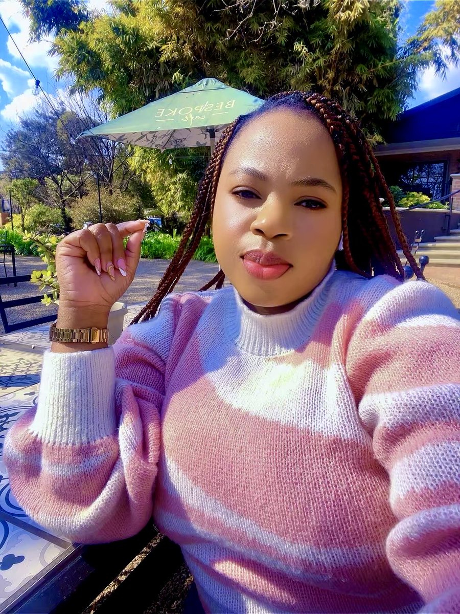 18Tshegofatso's tweet image. 