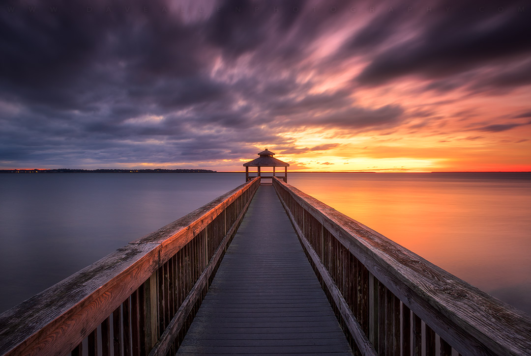 DaveAllenPhoto's tweet image. Sunset over the Albemarle Sound in the beautiful Outer Banks of North Carolina.  Wherever you are today, I hope you take a moment and enjoy the view! 😀 #OBX