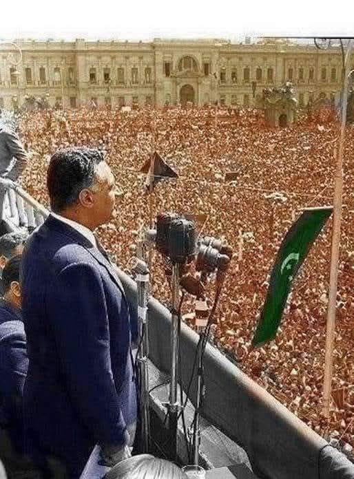 #الزعيم التاريخيّ 
مهما كانت الانتقادات يظل ناصر رمز العزة والكرامة