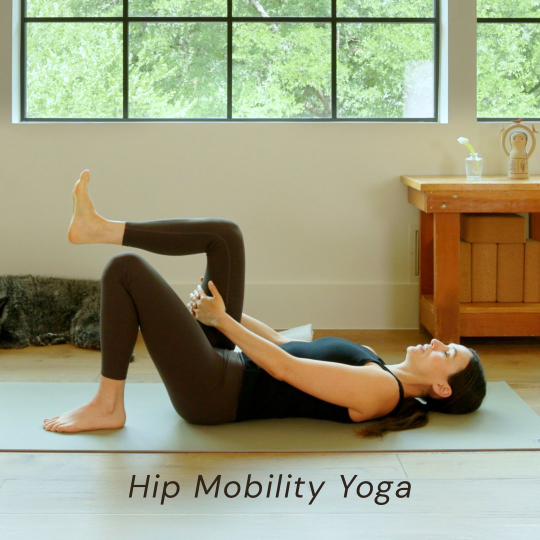 New on Yoga with Adriene: Hip Mobility Yoga ✨️

Join me for this 13 min yoga practice designed to support healthy hip mobility. 

Check it out a the link below 🤍
youtu.be/GffXQl3zvUI?si…