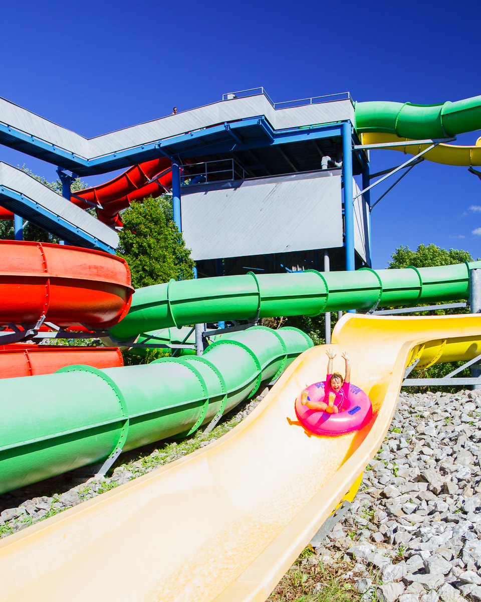 Beat the summer heat! Get to Wild Waterworks on Route 56 CENTENNIAL which operates daily in the summer! Check out the schedule here: hamilton.ca/sites/default/…

#WildWaterworks #SummerFun #TryTransit #HamOnt