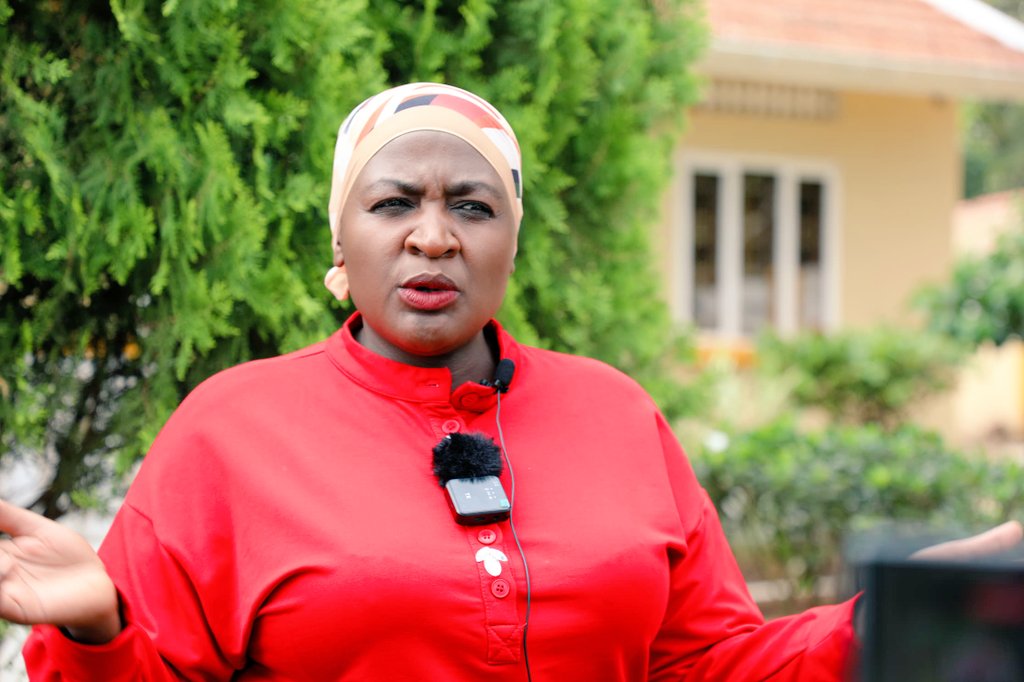hannington_1's tweet image. UPDATE: The Senior Presidential Advisor on Political Affairs and ONC Manager, Hajjat Hadijah Namyalo Uzeiye, has urged Ugandans especially the youth (Bazzukulu) to actively participate in Thursday’s NRM LCV and Division Chairperson elections.
While addressing the media at the…
