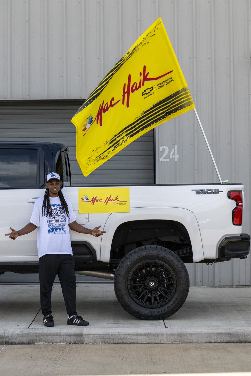 justinallen_13's tweet image. Powered by the best in town. Thank you @MacHaikChevrole for riding with the city and our future stars. From cleats to connections, your support drives our mission forward and helps us pour into the next generation of athletes‼️
#WeALLEN
#FootballCamp #MacHaikChevy
#Chevrolet