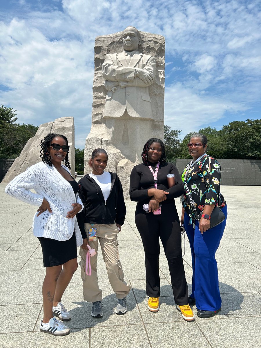 OUC_DC's tweet image. Our 911 TEO trainees have successfully completed another geography ride along, aimed at equipping our call takers to assist individuals who may be unfamiliar with the city. This week's ride along focused on national landmarks and other points of interest for visitors.