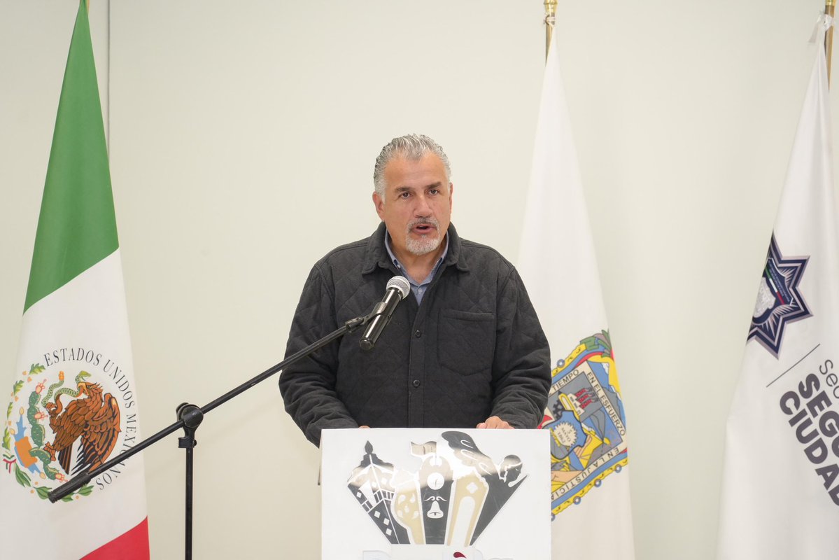 Pepe Chedraui 🇲🇽 (@pepechedrauimx) on Twitter photo Estamos poniendo la #CapitalEnOrden a través de un esfuerzo constante y en coordinación interinstitucional para cuidar de las familias de nuestra Ciudad.
Los resultados de la <a href="/SSC_Pue/">SSC Puebla</a> son reflejo de su labor diaria para fortalecer la respuesta ante emergencias, la prevención del Estamos poniendo la #CapitalEnOrden a través de un esfuerzo constante y en coordinación interinstitucional para cuidar de las familias de nuestra Ciudad.
Los resultados de la <a href="/SSC_Pue/">SSC Puebla</a> son reflejo de su labor diaria para fortalecer la respuesta ante emergencias, la prevención del