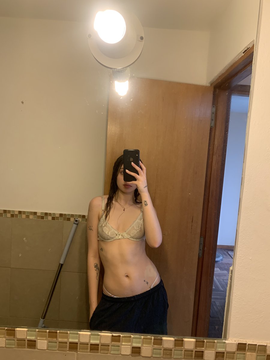 Backshot, front shot, I don't care. Fuck me in any way 😏 This is FREE!!! onlyfans.com/gabriellla/c433