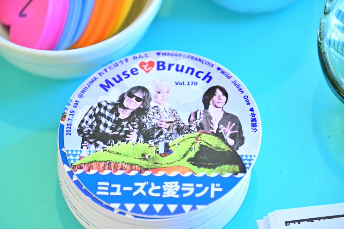 Muse_to_Brunch's tweet image. 7.19(土)ミューズとブランチ170『ミューズと愛ランド』
🎼オープニングセッション
1.ふたりの愛ランド(cover/石川優子とChage)
2.想い出の渚(cover/ザ・ワイルドワンズ)
次回:8.16(土)ミューズとブランチ171@下北沢440
予約▶bit.ly/3WCOcrt
#ミューブラ #ミューズとブランチ