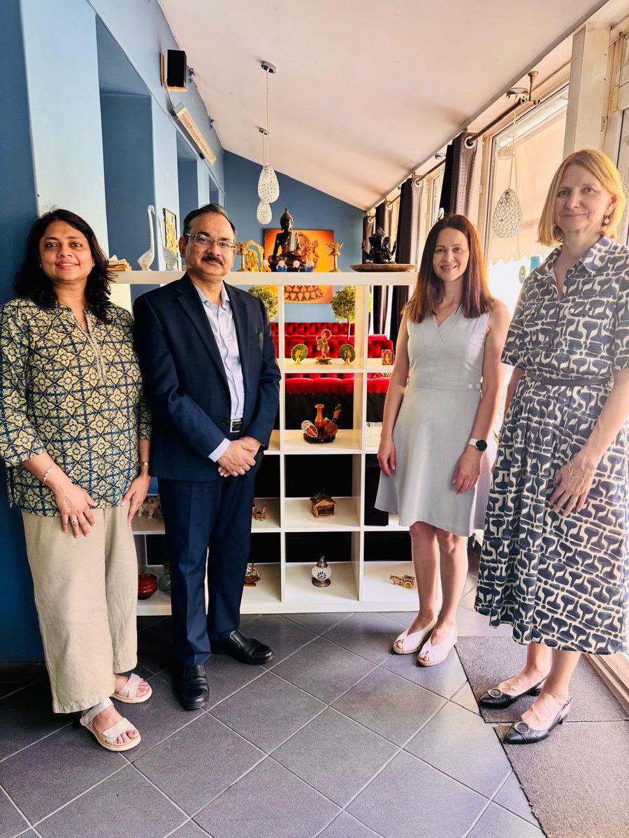 Embassy of India in Lithuania (@indembvilnius) on Twitter photo Ambassador <a href="/uttamdev/">Devesh Uttam</a> met Rector-designate Dr. Ineta Dabašinskienė and Vice-Rector Dr. Vilma Bijeikiene of Vytautas Magnus University.
Discussions were held to further the cooperation between Universities in 🇮🇳-🇱🇹.
<a href="/MEAIndia/">Randhir Jaiswal</a> <a href="/IndianDiplomacy/">Indian Diplomacy</a> Ambassador <a href="/uttamdev/">Devesh Uttam</a> met Rector-designate Dr. Ineta Dabašinskienė and Vice-Rector Dr. Vilma Bijeikiene of Vytautas Magnus University.
Discussions were held to further the cooperation between Universities in 🇮🇳-🇱🇹.
<a href="/MEAIndia/">Randhir Jaiswal</a> <a href="/IndianDiplomacy/">Indian Diplomacy</a>