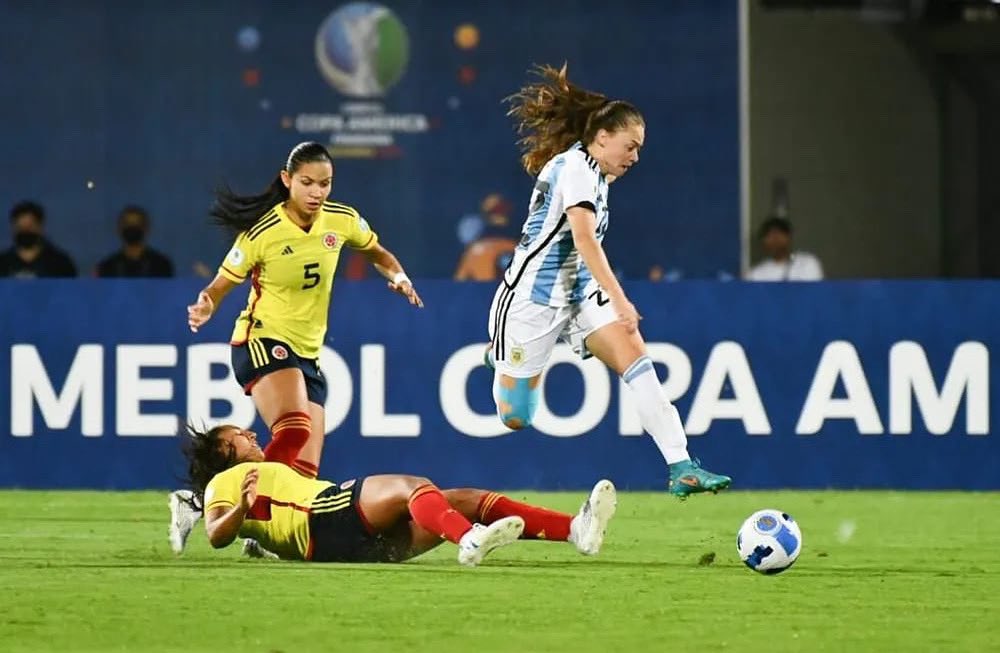 SUDAMÉRICA TENDRÁ SU PROPIA LIGA DE NACIONES FEMENINA: NUEVO FORMATO Y CAMINO AL MUNDIAL 2027

Nota completa en nuestra web 👉famud-cad.org.ar/sudamerica-ten…