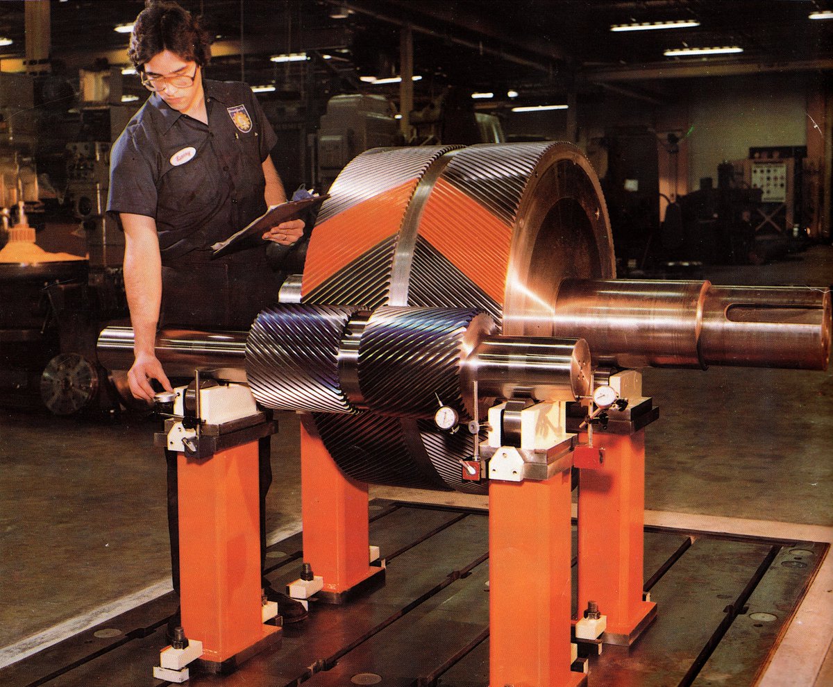 __el__toro__'s tweet image. My father hates this photo.

Lamont Gear, late 1970s
Double helical gear set

The photographer tweaked part of this checker to make it work better for the pic. Unless you&apos;re an engineer or cut gears, you likely won&apos;t see anything wrong, but something is.

Answer in description...