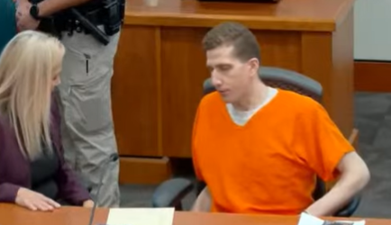 JLRINVESTIGATES's tweet image. Bryan Kohberger is now state property.
No more suit & tie for him.