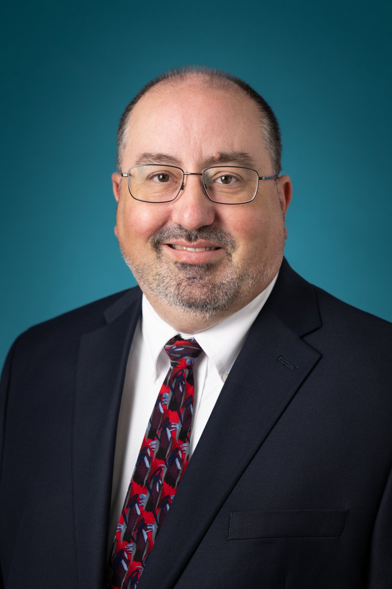 USGPO's tweet image. GPO Director Names Managing Director, Government Publishing & Print Procurement
Read the news release: gpo.gov/25news14