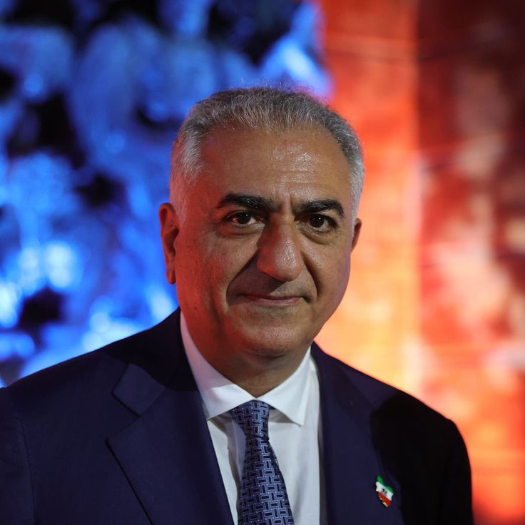 این آخرین نبرده پهلوی بر میگرده

هموطن بپاخیز 
#همكارى_ملى 
#KingRezaPahlavi