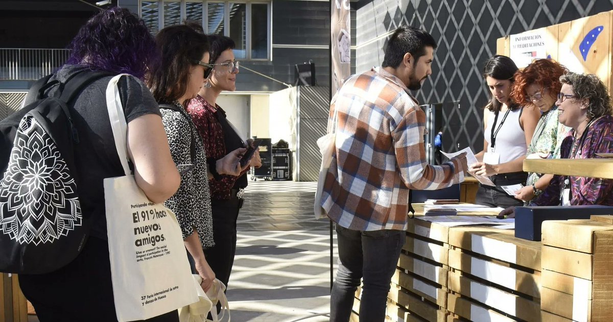 COFAE (@cofaenet) on Twitter photo 🔴 Convocatoria abierta 🔴
¡¡Un mes!! Justo en un mes nuestros amigos de <a href="/FeriaHuesca/">Feria Teatro y Danza de Huesca</a> cierran plazo de inscripción para profesionales que quieran asistir a su 39ª edición que, como ya sabéis, se celebrará en Huesca del 21 al 25 de septiembre. Más info👇
cofae.net/es/noticias/70… 🔴 Convocatoria abierta 🔴
¡¡Un mes!! Justo en un mes nuestros amigos de <a href="/FeriaHuesca/">Feria Teatro y Danza de Huesca</a> cierran plazo de inscripción para profesionales que quieran asistir a su 39ª edición que, como ya sabéis, se celebrará en Huesca del 21 al 25 de septiembre. Más info👇
cofae.net/es/noticias/70…