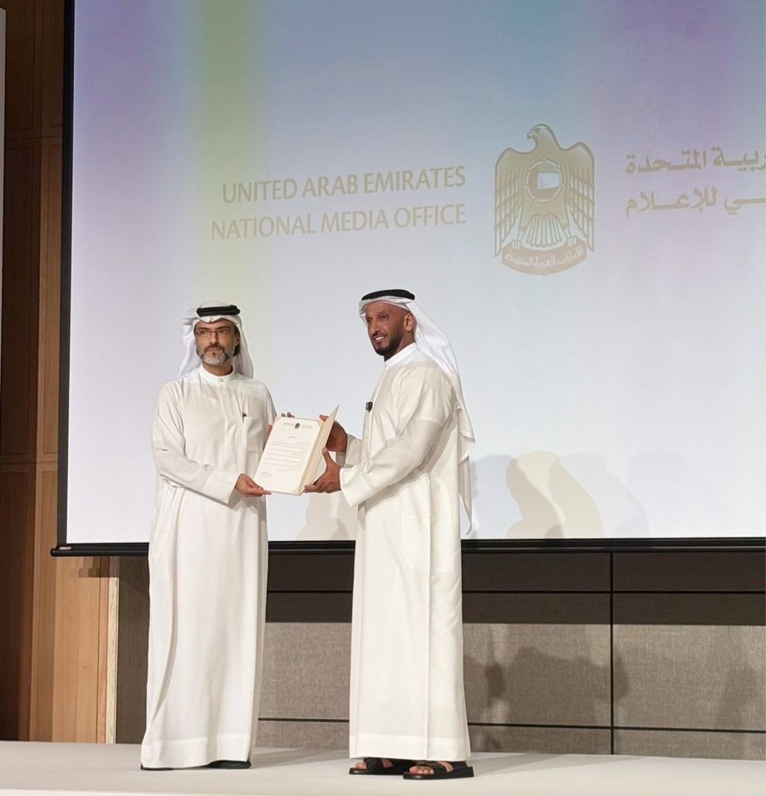 MFDuae's tweet image. واجبنا..صناعة وجهات نظر حقيقية عن إماراتنا .. ويبقى هذا التكريم من السادة المكتب الوطني للإعلام برئاسة الشيخ عبدالله بن بطي الـ حامد أمر يبعث على المزيد من المسؤولية
والله يقدرنا للاستمرار في خدمة قادتنا وبلادنا بالقلم والفكر 🇦🇪
@AMB_Alhamed