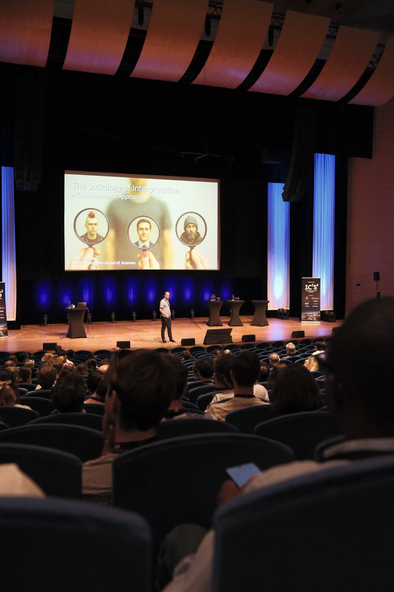 IC2S2's tweet image. Day 2 Keynotes. How can computational methods sharpen our grasp of culture? In Amir Goldberg’s inspiring keynote, he showed how computational methods reveal hidden cultural patterns. #ic2s2