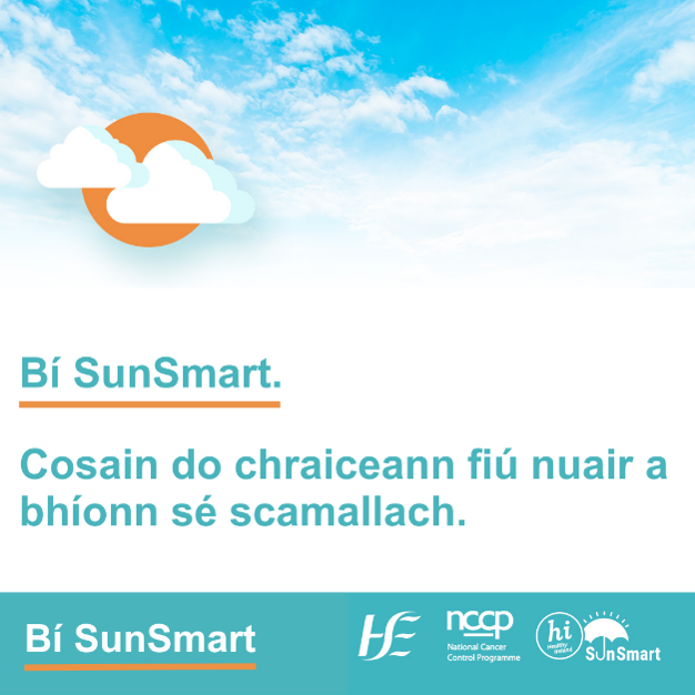 HSEMidWest's tweet image. Níl a leithéid de rud ann agus dath gréine a fháil go sábhái uireann luas faoi na comharthaí infheicthe a bhaineann le dul in aois an chraicinn agus féadann baol na hailse craicinn a mhéadú. Cloígh le 5 Leid #SunSmart le do chraiceann a chosaint