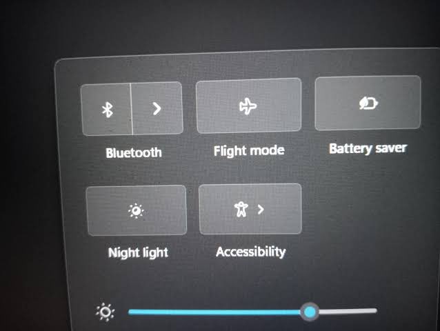 immasiddx's tweet image. You鈥檙e not a real Windows user if you haven鈥檛 witnessed the Wi-Fi suddenly vanish. 馃槶